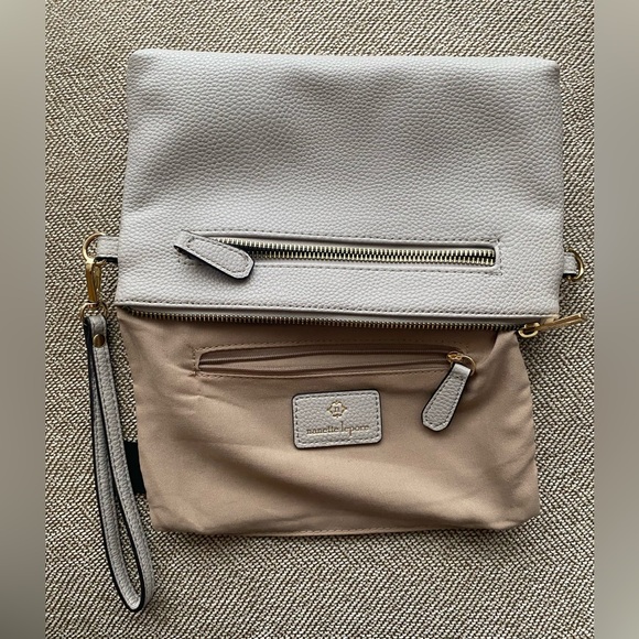 Nanette Lepore Wristlet Zipper Pouch. Lt. Beige. 9 1/2 Wide in.X 5 1/2 in. Tall. - Picture 6 of 12